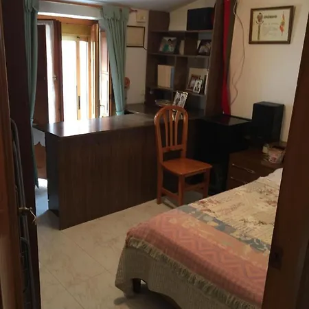 Real Sitio Reina Trece Nyaraló